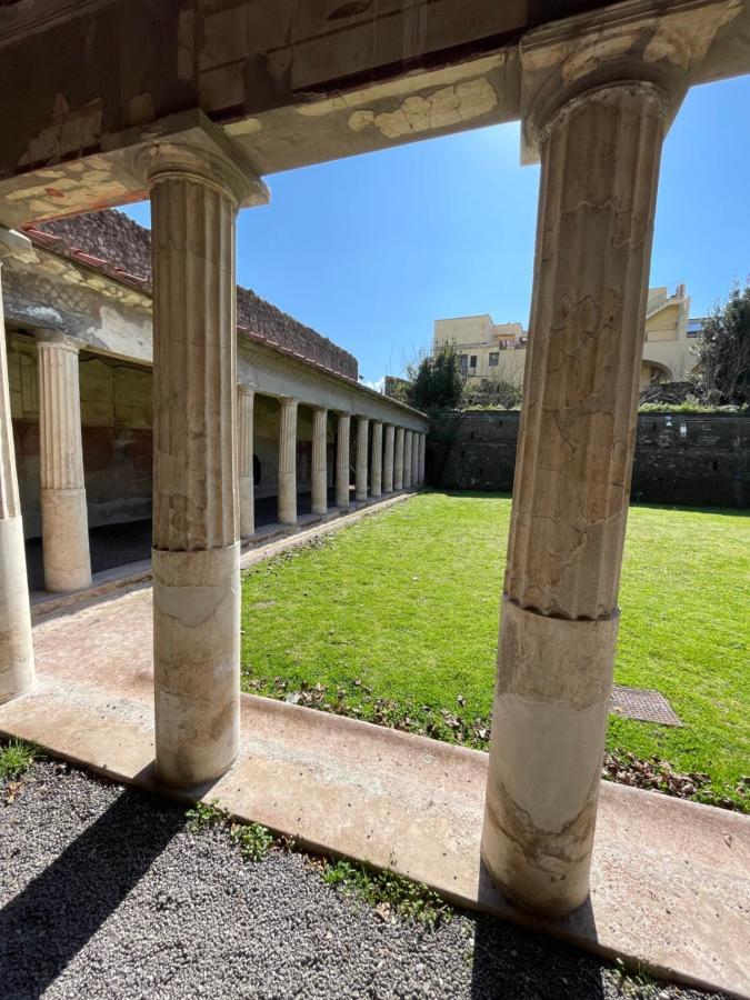 La Corte Di Poppea Torre Annunziata Luaran gambar